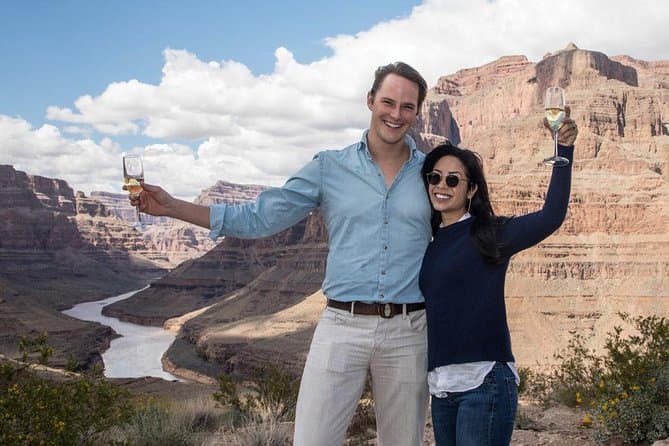 VIP Grand Canyon Sunset Helicopter Tour with Dinner