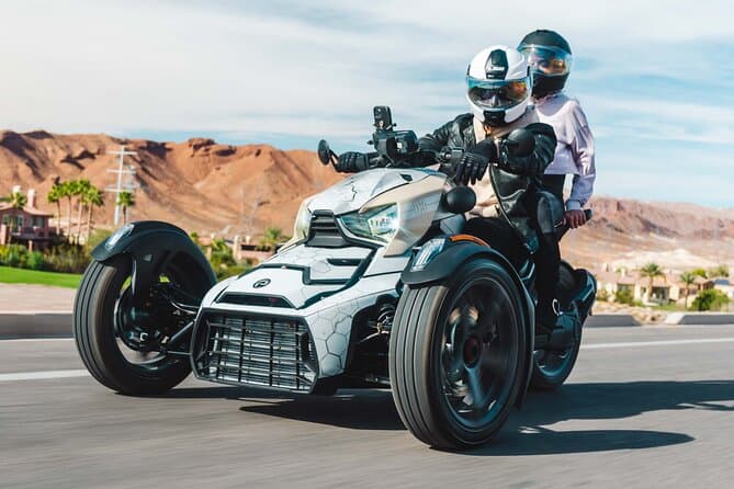 Couples Private Guided Red Rock Canyon Tour on a Can-Am Ryker